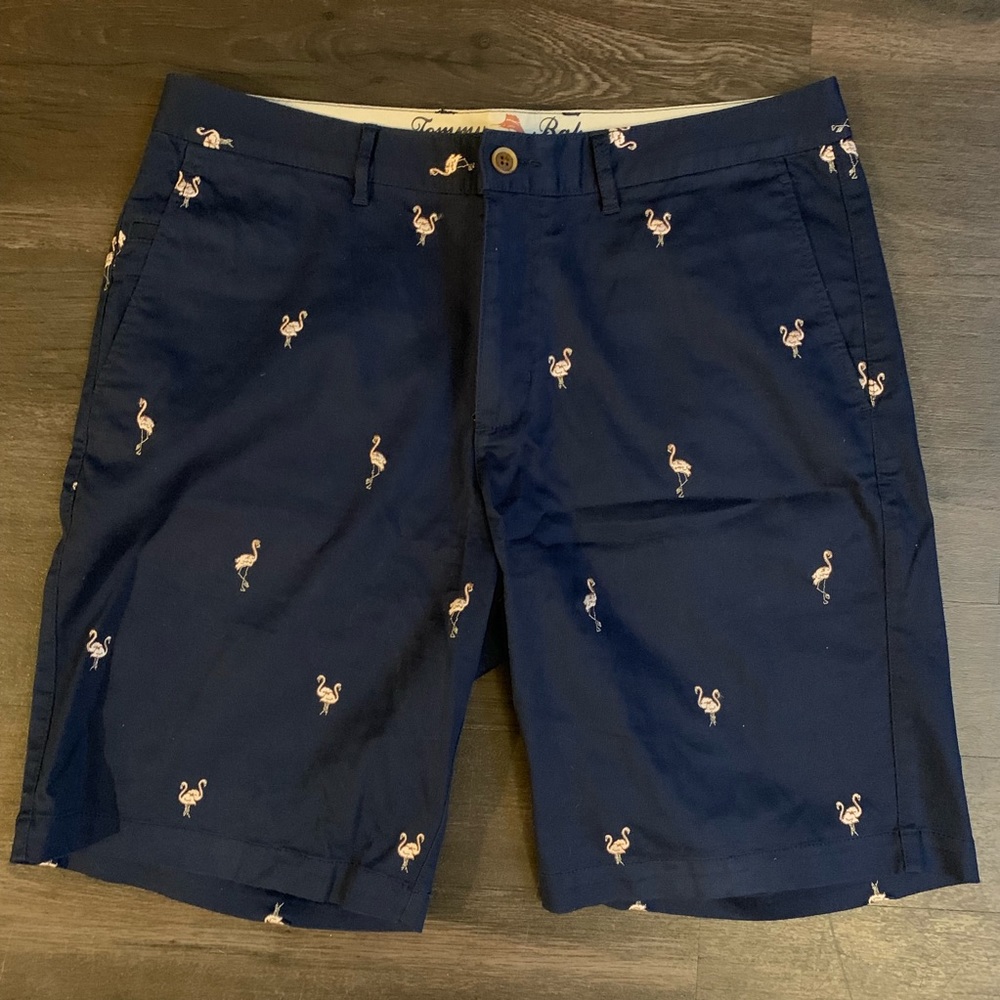 Tommy Bahama Men’s Flamingo Patterned Shorts